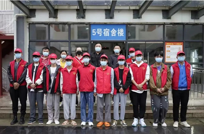 團結(jié)一心、戰(zhàn)疫情