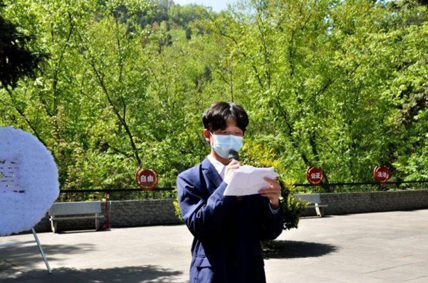 信息工程系“緬懷革命先烈、傳承紅色基因、爭做報國青年”黨史學習教育團日活動