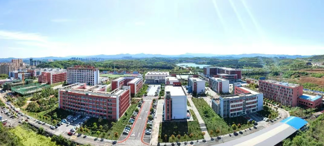 畢節(jié)工業(yè)職業(yè)技術(shù)學(xué)院2025年分類招生簡(jiǎn)章